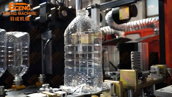 دستگاه دمنده بطری روغن کششی 900BPH 5L Q5L1 1 حفره