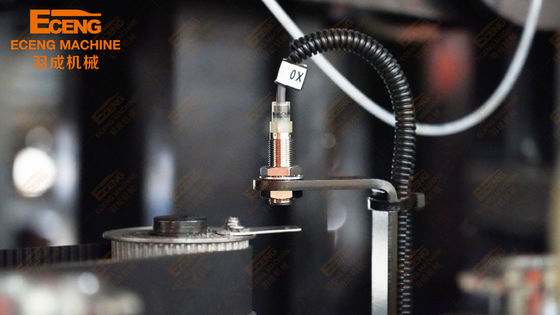 Eceng Q5L2 ماشین قالب گیری دمشی اتوماتیک 2 حفره 5L 48KW